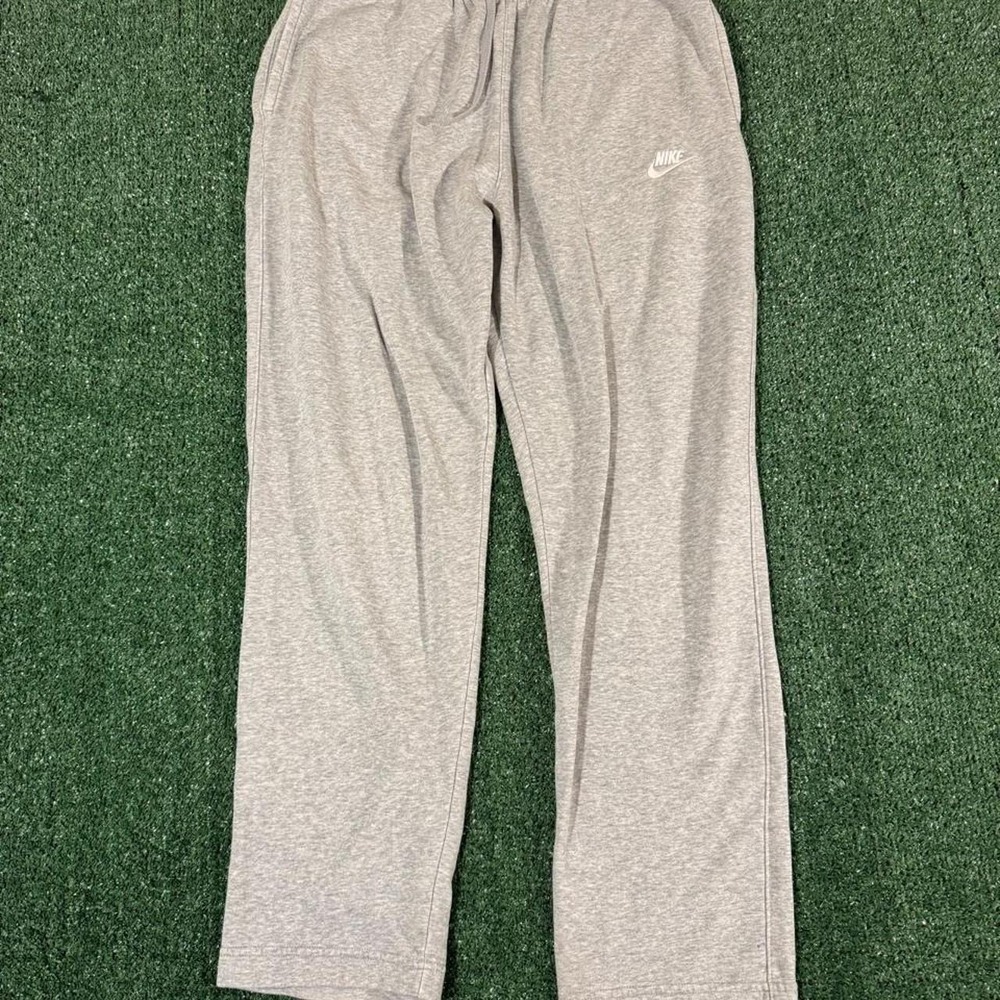 Nike Mens Gray Fleece Embroidered Swoosh Sweatpants Size L 0302